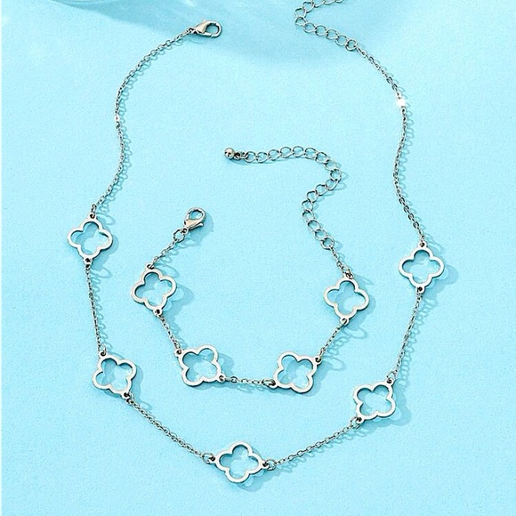 Silver Four Leaf Clover Necklace Hollow Out Bracelet Matching Set - Picture 2 of 4